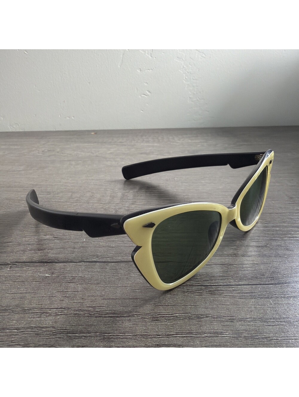Vintage CALOBAR CC-35-48 Pearl Cat Eye Sunglasses American Optical FRAMES ONLY